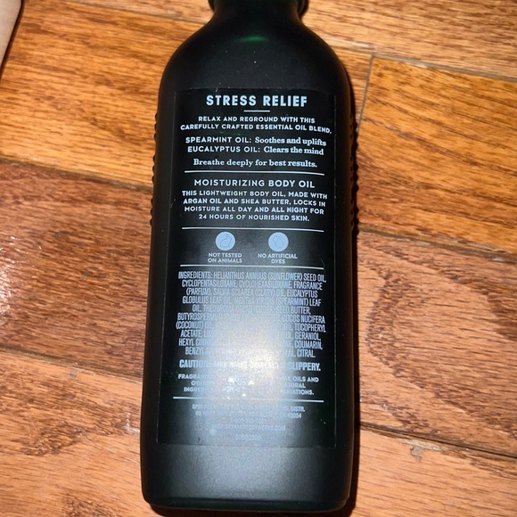 BBW STRESS RELIEF 2pc BUBBLE BATH AROMATHERAPY/oil - Picture 3 of 3